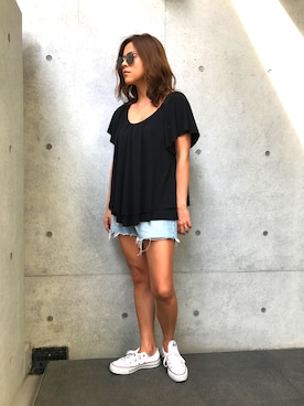 「MOUSSY（マウジー）のアイテム（Tシャツ/カットソー、ブラック系）」を使った、Yacchinさん（レディース・156cm）の春コーディネート