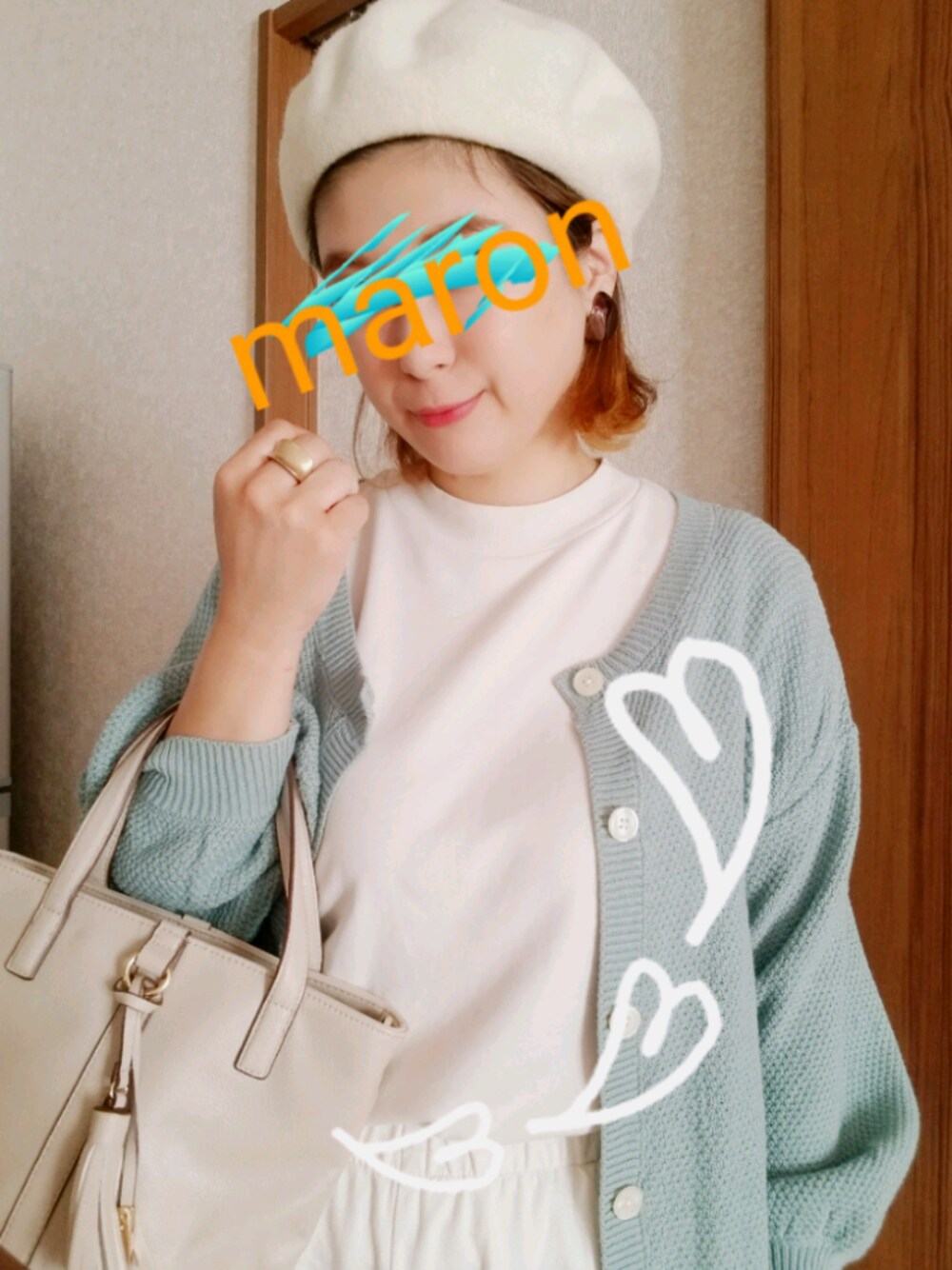 「大人カジュアル、おしゃれさんと繋がりたい、低身長コーデ、ニットコーデ、ベレー帽、レプシィム(LEPSIM)、サマンサ モスモス(Samansa Mos2)」｜「UNIQLOのソフトニットフリースハイネックT（長袖）（Tシャツ/カットソー、ホワイト系）」を使った、まろﾝさん（レディース・156cm）の秋コーディネートの1枚目の写真