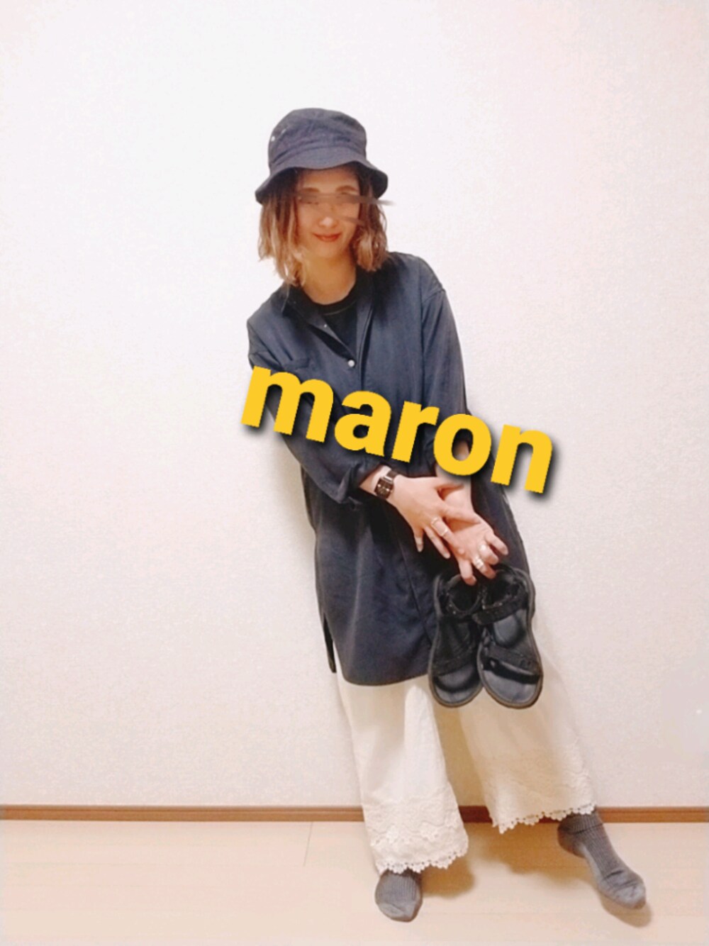 「バケットハット、ブラック、レースパンツ、レプシィム(LEPSIM)、nikoand、カジュアルコーデ、低身長、サンダル、teva、シャツスタイル」｜「niko and...のアイテム（シャツ/ブラウス、ブラック系）」を使った、まろﾝさん（レディース・156cm）の春コーディネートの1枚目の写真