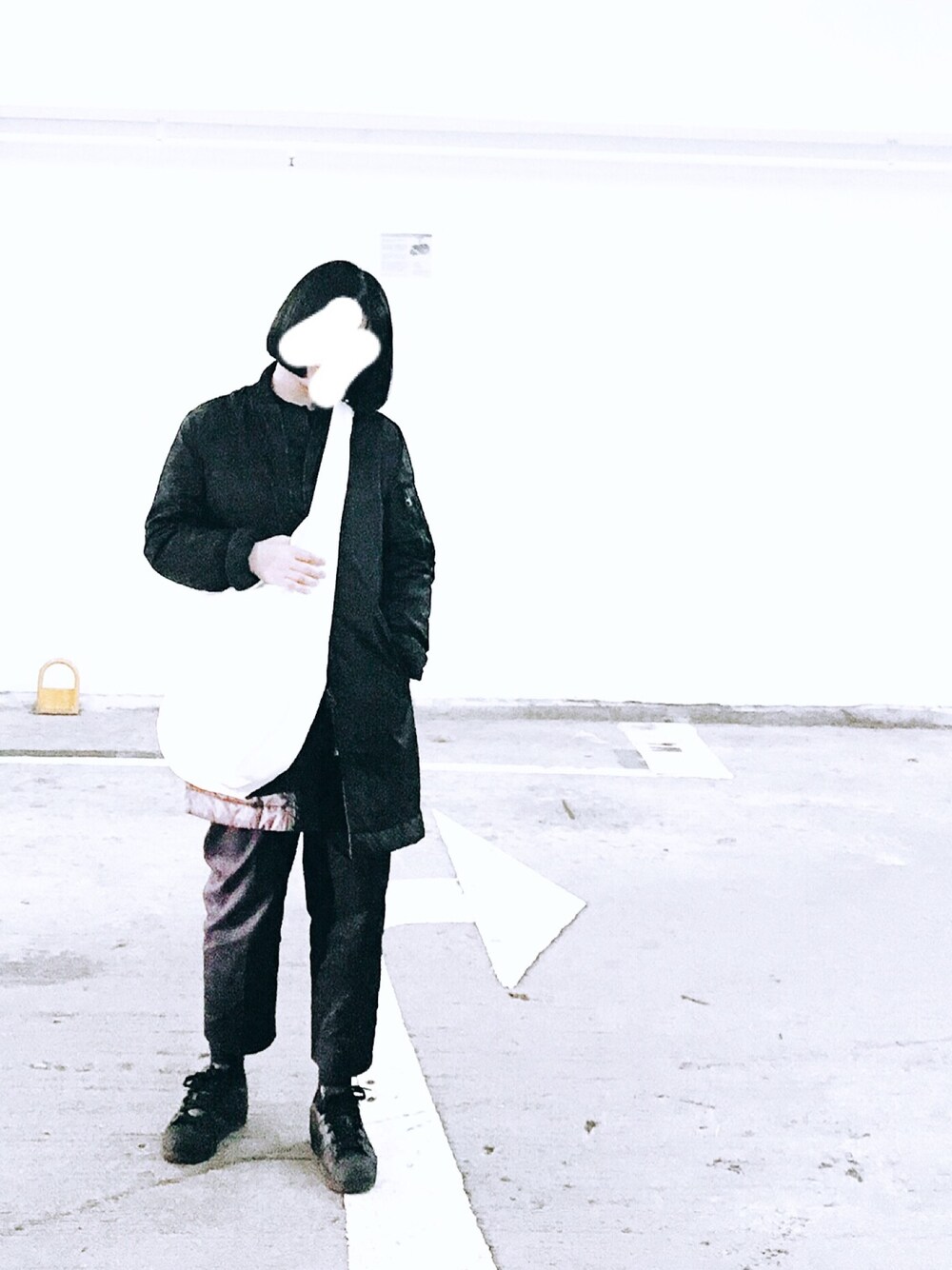 「WHO.A.Uのアイテム（ピーコート、ブラック系）」を使った、blablabamboochuckさん（レディース・158cm）の冬コーディネートの1枚目の写真