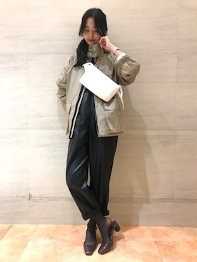 「tk.TAKEO KIKUCHI（ティーケータケオキクチ）のアイテム（ブルゾン）」を使った、tk.TAKEO KIKUCHI 博多阪急店 スタッフさん（レディース・168cm）の春コーディネート