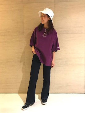 「tk.TAKEO KIKUCHI（ティーケータケオキクチ）のアイテム（帽子）」を使った、tk.TAKEO KIKUCHI 博多阪急店 スタッフさん（レディース・157cm）の春コーディネート