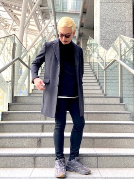 「tk.TAKEO KIKUCHI」｜「アイテム（チェスターコート）」を使った、tk.TAKEO KIKUCHI 博多阪急店 スタッフさん（メンズ・175cm）の秋コーディネート