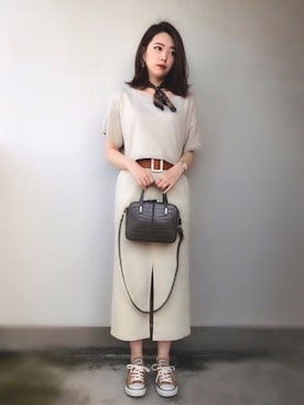 「SLY（スライ）のアイテム（財布/小物）」を使った、aoiさん（レディース・161cm）の秋コーディネート