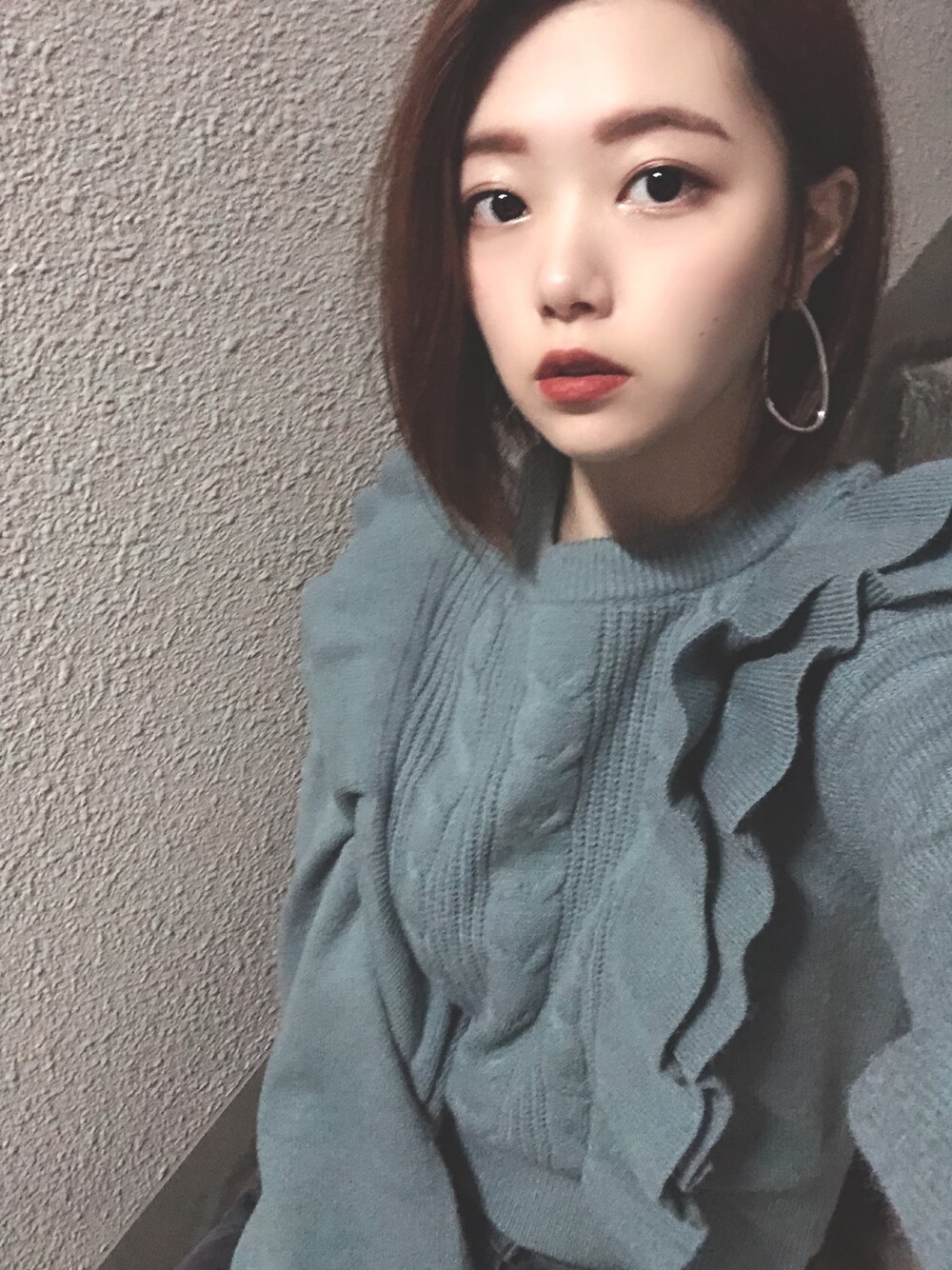 「SLYのMETAL WIRE P/EARRING（ピアス（両耳用）、シルバー系）」を使った、aoiさん（レディース・161cm）の冬コーディネートの1枚目の写真
