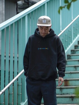 「SEVENDAYS=SUNDAY（セブンデイズサンデイ）のアイテム（スウェット）」を使った、THE STRAITさん（メンズ・171cm）の秋コーディネート