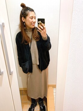 コガアカネさんのコーディネート