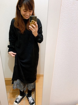 コガアカネさんのコーディネート