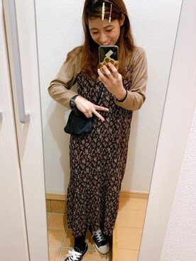 コガアカネさんのコーディネート