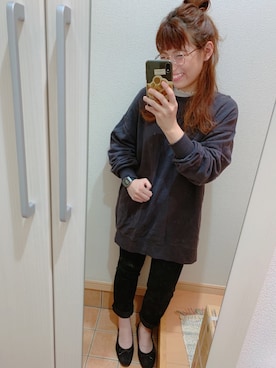 コガアカネさんのコーディネート