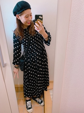 コガアカネさんのコーディネート