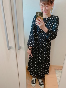 コガアカネさんのコーディネート