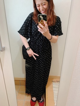 コガアカネさんのコーディネート