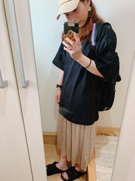 コガアカネさんのコーディネート