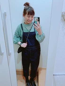 コガアカネさんのコーディネート