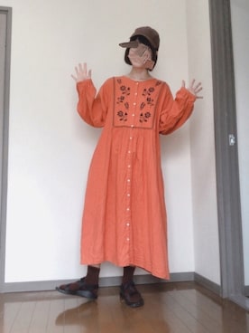 「サンダルに靴下」｜「アイテム（フレグランス）」を使った、ふとまきさん（レディース・155cm）の春コーディネート