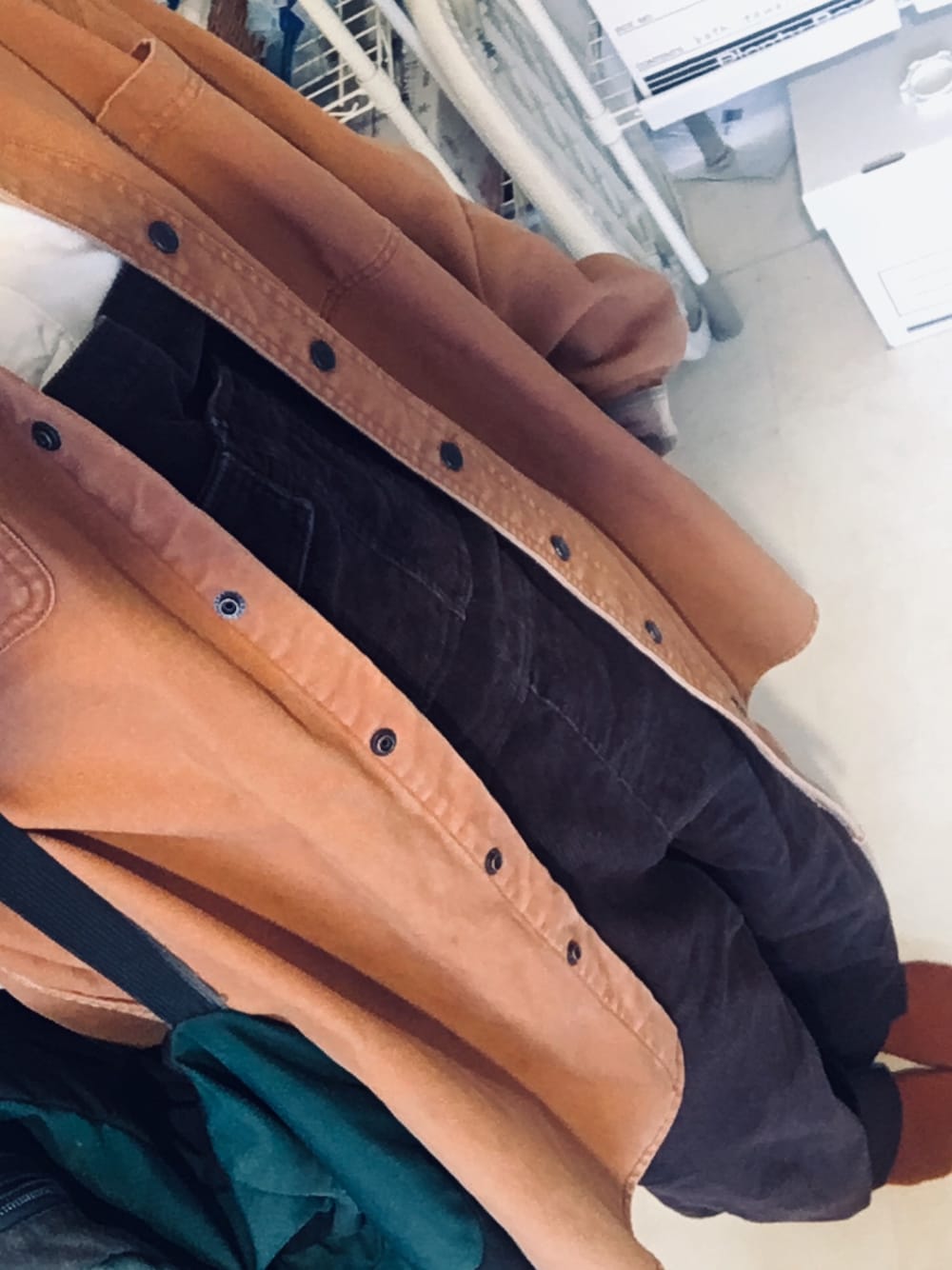 「LL.Bean、アウター、オーバーオール、WEGO、古着、used、コーデュロイ、リュック、jansport、冬コーデ」｜「L.L.Beanのアイテム（ジャケット/アウター、オレンジ系）」を使った、m o e m iさん（レディース・154cm）の秋コーディネートの1枚目の写真