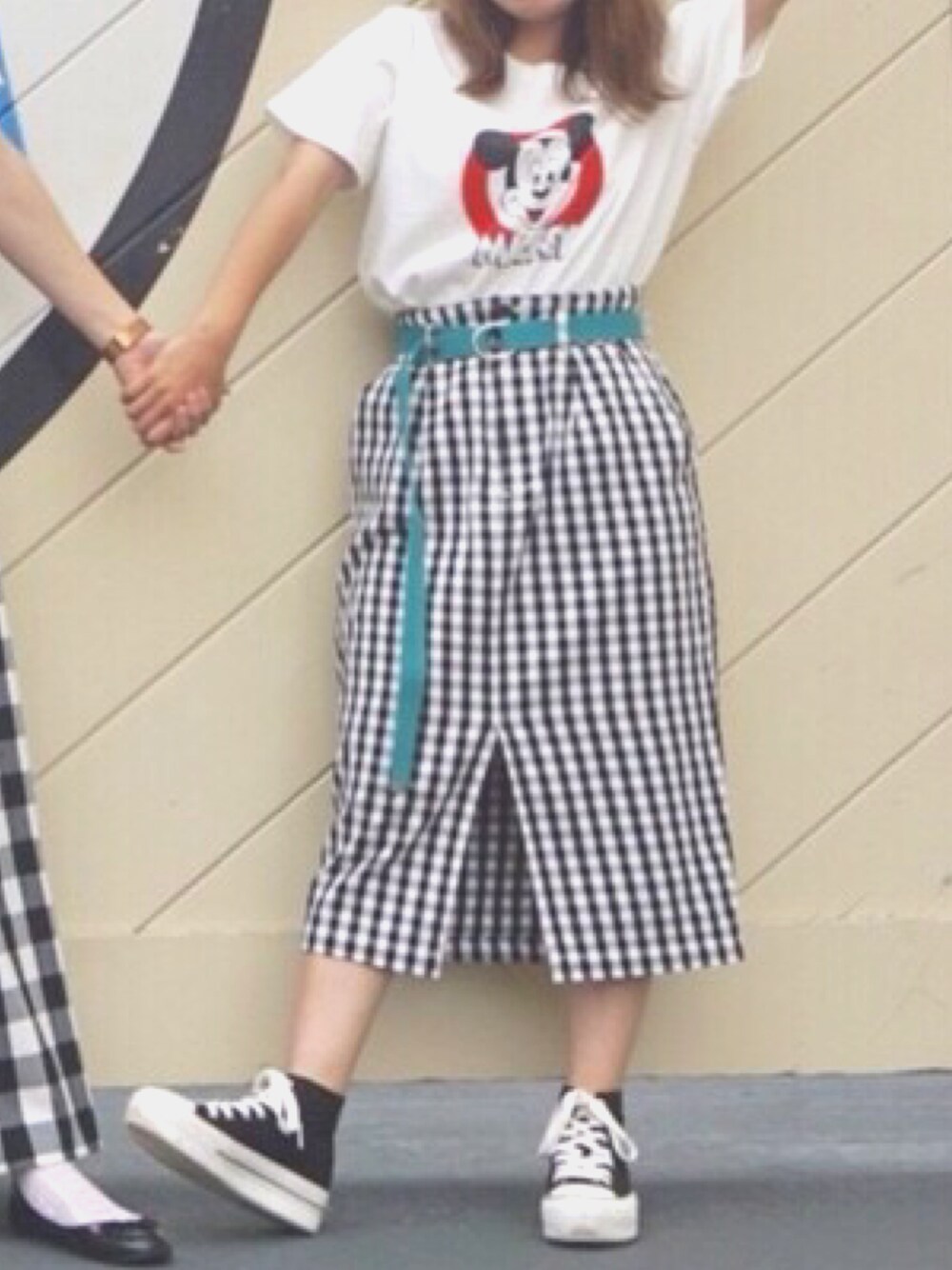 「低身長、disney」｜「DisneyのMICKEY(ミッキー)Tシャツ/Disney（ディズニー）（Tシャツ/カットソー、その他）」を使った、oki⋆さん（レディース・148cm）の夏コーディネートの1枚目の写真