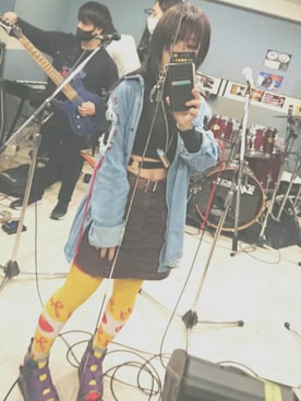 「M.Y.O.B（エム.ワイ.オー.ビー）のアイテム（トップス）」を使った、シアンドロイドさん（レディース・154cm）の秋コーディネート