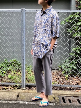 「GU（ジーユー）のアイテム（スラックス）」を使った、おのさん（メンズ・175cm）の夏コーディネート