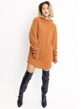 「BARAK（バラク）のアイテム」を使った、BARAKさん（レディース・165cm）の秋コーディネート