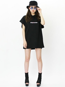 「ロゴパーカー」｜「アイテム（ブーティ）」を使った、BARAKさん（レディース・165cm）の春コーディネート