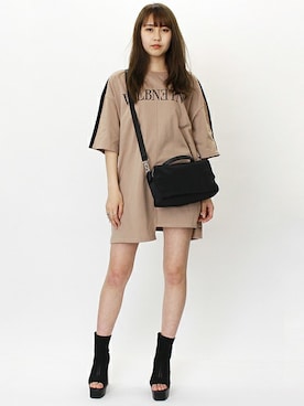 「アイテム（ブーティ）」を使った、BARAKさん（レディース・165cm）の春コーディネート