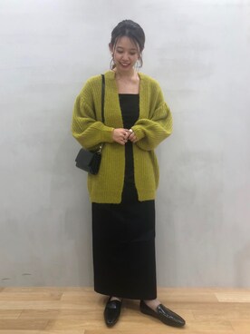 「ピスタチオ」｜「アイテム（ローファー）」を使った、おりなさん（レディース・157cm）の秋コーディネート