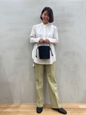 「ノーカラーシャツ」｜「アイテム（その他シューズ）」を使った、おりなさん（レディース・157cm）の冬コーディネート