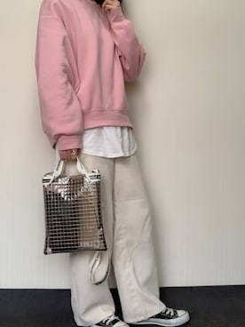 「お洒落好きな人と繋がりたい」｜「アイテム（スウェット）」を使った、おまめ。さん（レディース・154cm）の春コーディネート