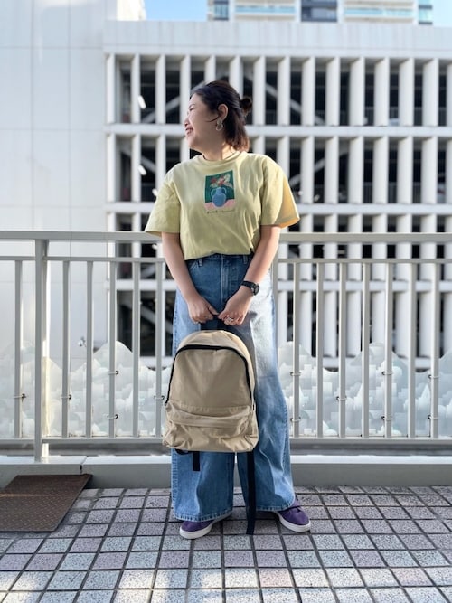 URBAN RESEARCH DOORSチコたんさんのデニムパンツ「Lee WIDE BAGGY LT/INDIGO(Lee|リー)」を使ったコーディネート