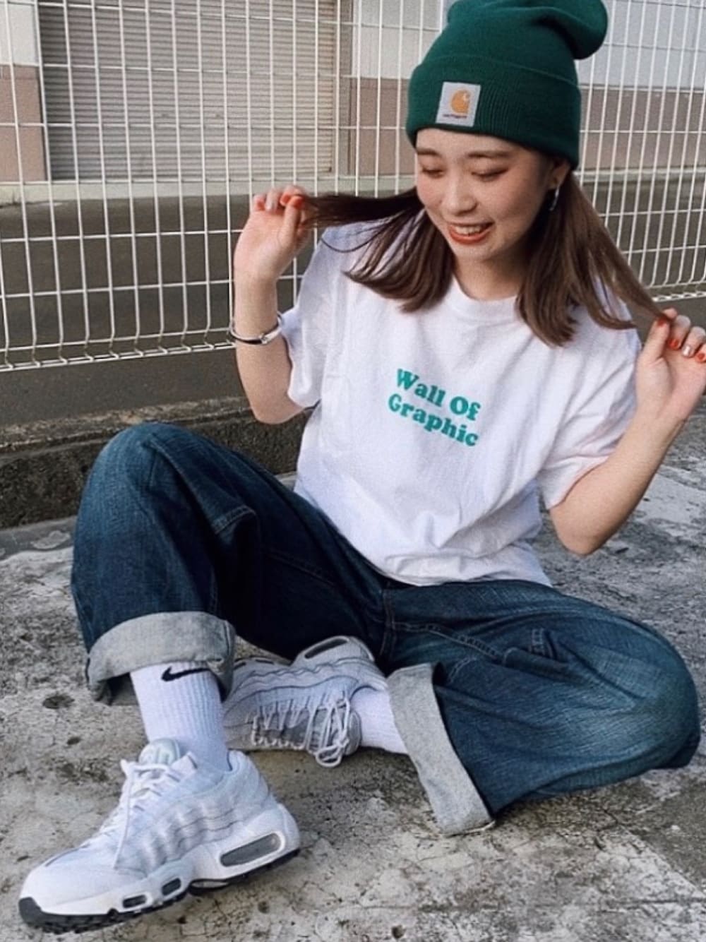 「夏コーデ、シンプルコーデ、メンズライク、carhartt、NIKE、エアマックス95」｜「Carharttのアイテム（ニットキャップ/ビーニー、グリーン系）」を使った、わーりんさん（レディース・152cm）の夏コーディネートの1枚目の写真