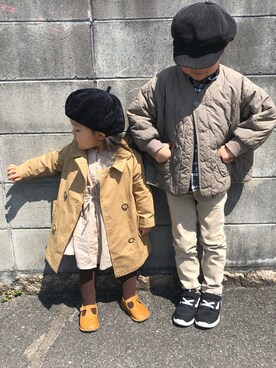 「しまむら（シマムラ）のアイテム（トレンチコート）」を使った、hfさん（キッズ・90cm）の春コーディネート