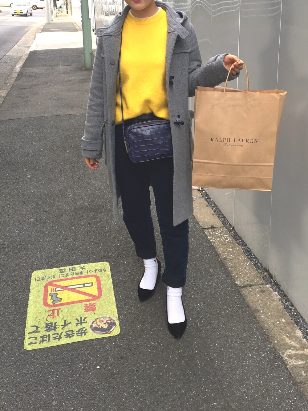 「シンプルコーデ、大人カジュアル、ootd、ユニクロ、ザラ、はるコーデ」｜「UNIQLOのアイテム（その他パンツ、ブルー系）」を使った、eriさん（レディース・158cm）の冬コーディネートの1枚目の写真