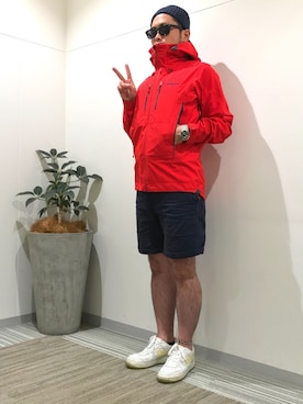 「AIR FORCE 1」｜「アイテム（マウンテンパーカー）」を使った、タケウチ☆ボンバイエさん（メンズ・173cm）の秋コーディネート