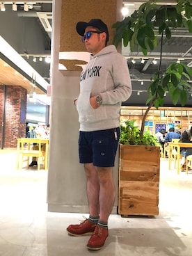 「膝上ショーツ」｜「アイテム（帽子）」を使った、タケウチ☆ボンバイエさん（メンズ・173cm）の秋コーディネート