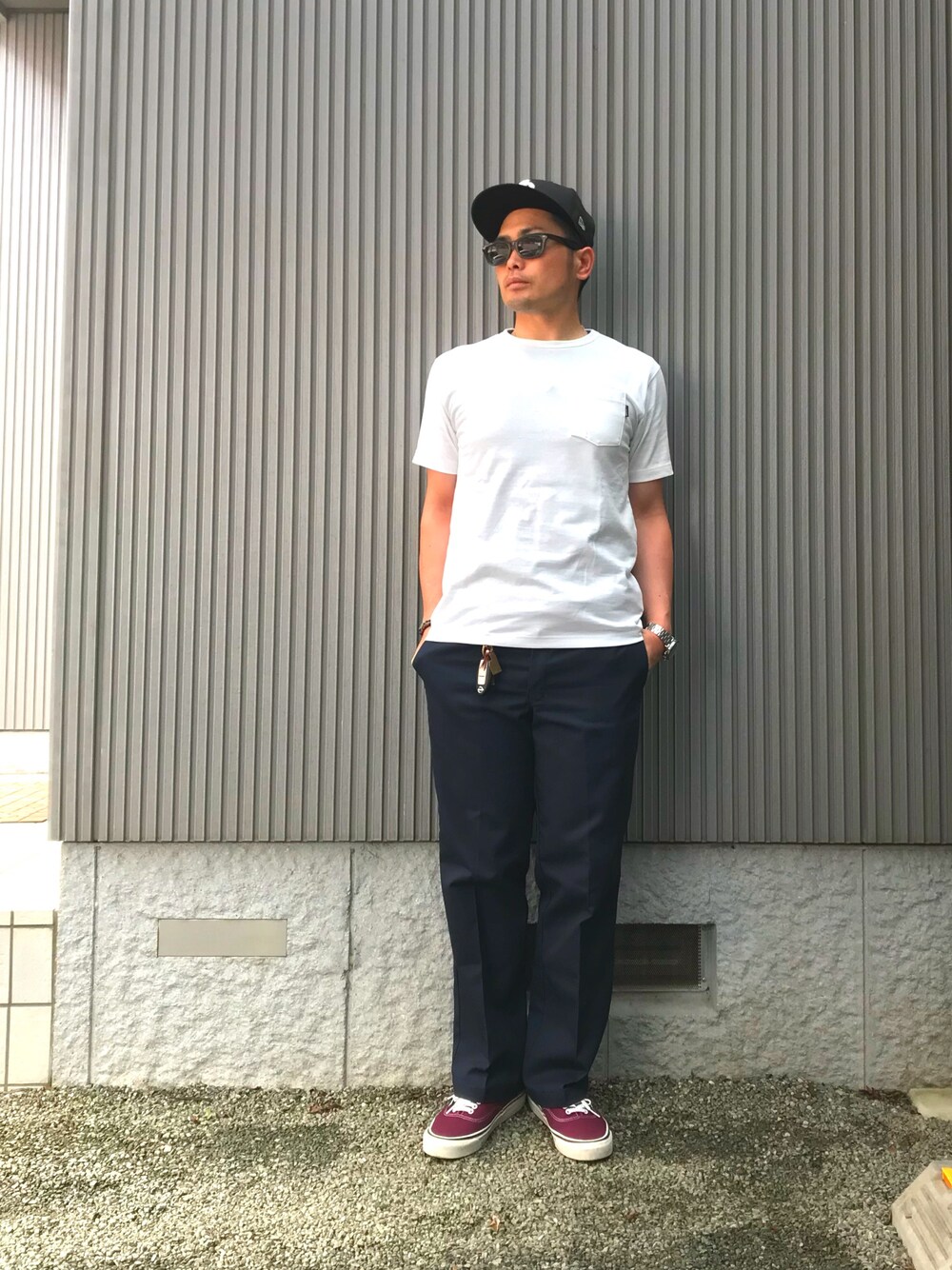 「シンプルコーデ、休日スタイル、カジュアルコーデ、スニーカー、キャップ、白Tシャツ、ポケットＴシャツ、スケータースタイル、スケボーできない、ZOZOSUIT」｜「THE NORTH FACEのザ・ノース・フェイス メンズカットソー / ショートスリーブコーデュラヘビーティー（Tシャツ/カットソー、ホワイト系）」を使った、タケウチ☆ボンバイエさん（メンズ・173cm）の夏コーディネートの1枚目の写真