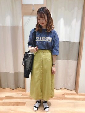 「blue」｜「アイテム（トートバッグ）」を使った、kuma.さん（レディース・163cm）の春コーディネート