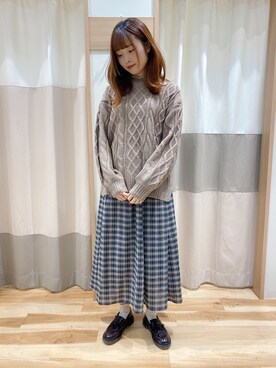 「blue」｜「アイテム（ニット/セーター）」を使った、kuma.さん（レディース・163cm）の秋コーディネート