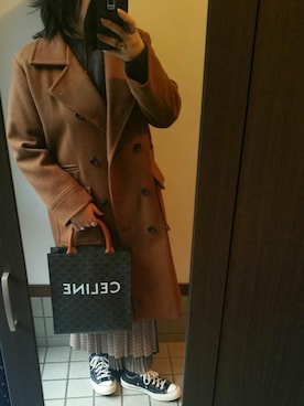 「CELINE」｜「アイテム（チェスターコート）」を使った、yoneさん（レディース・157cm）の春コーディネート