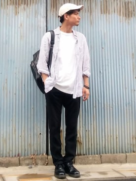 「DHOLIC（ディーホリック）のアイテム（スラックス）」を使った、shoさん（メンズ・173cm）の夏コーディネート