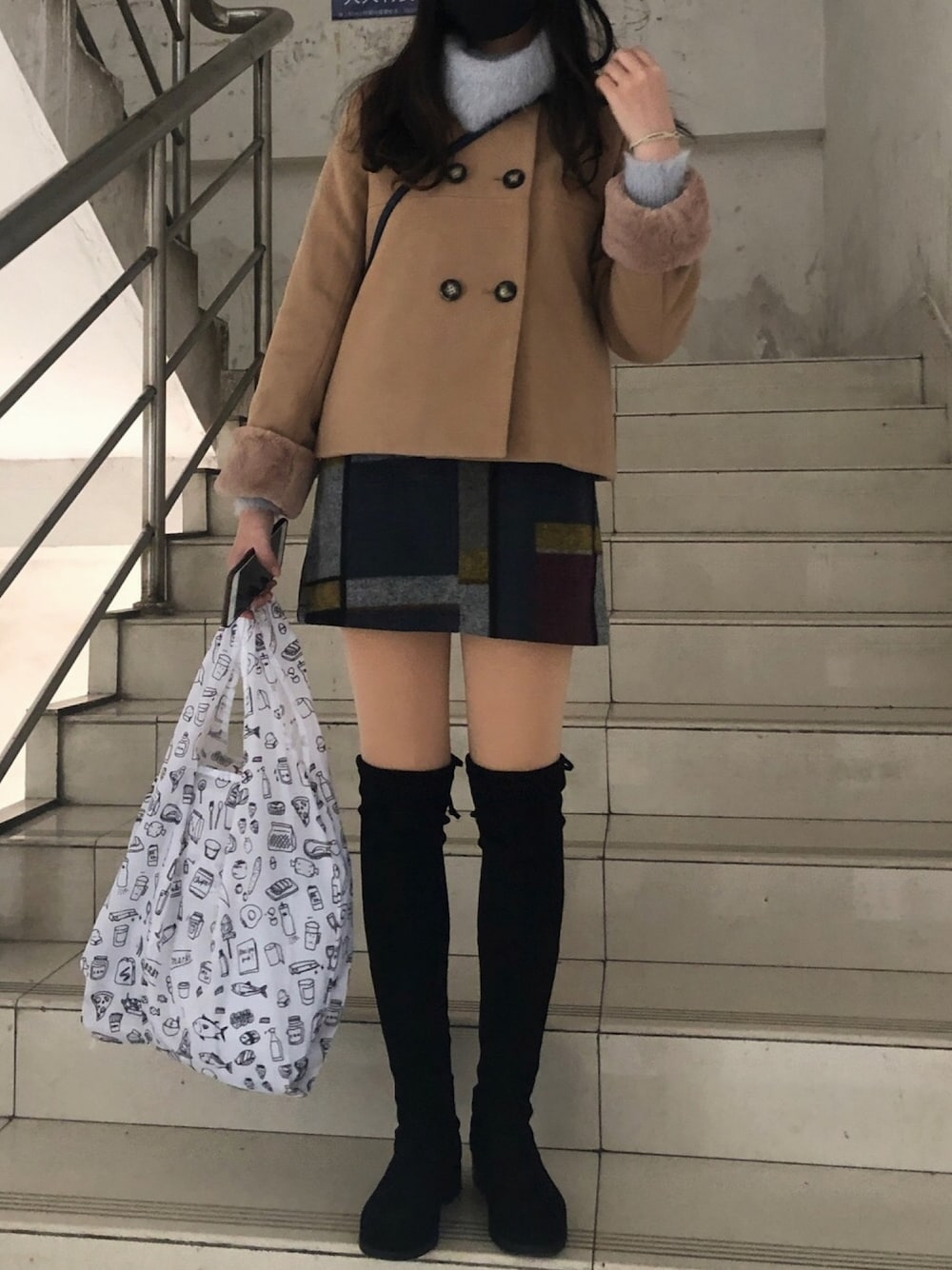 「New lookのアイテム（ブーツ、ブラック系）」を使った、H--Darleneさん（レディース・165cm）の秋コーディネートの1枚目の写真