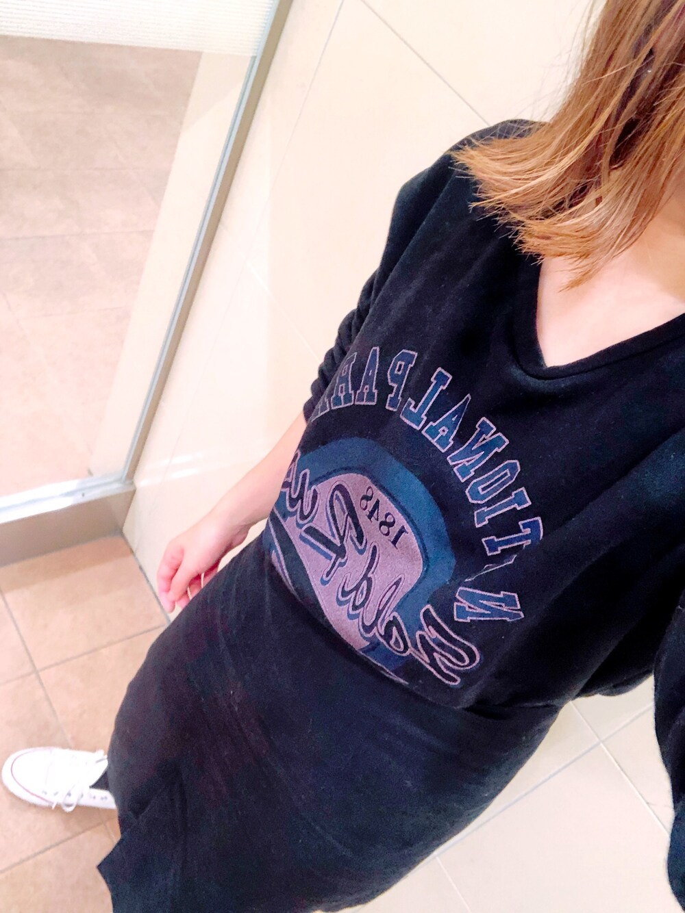 「CIAOPANICのアイテム（Tシャツ/カットソー、ブラック系）」を使った、nico☺︎さん（レディース・158cm）の冬コーディネートの1枚目の写真