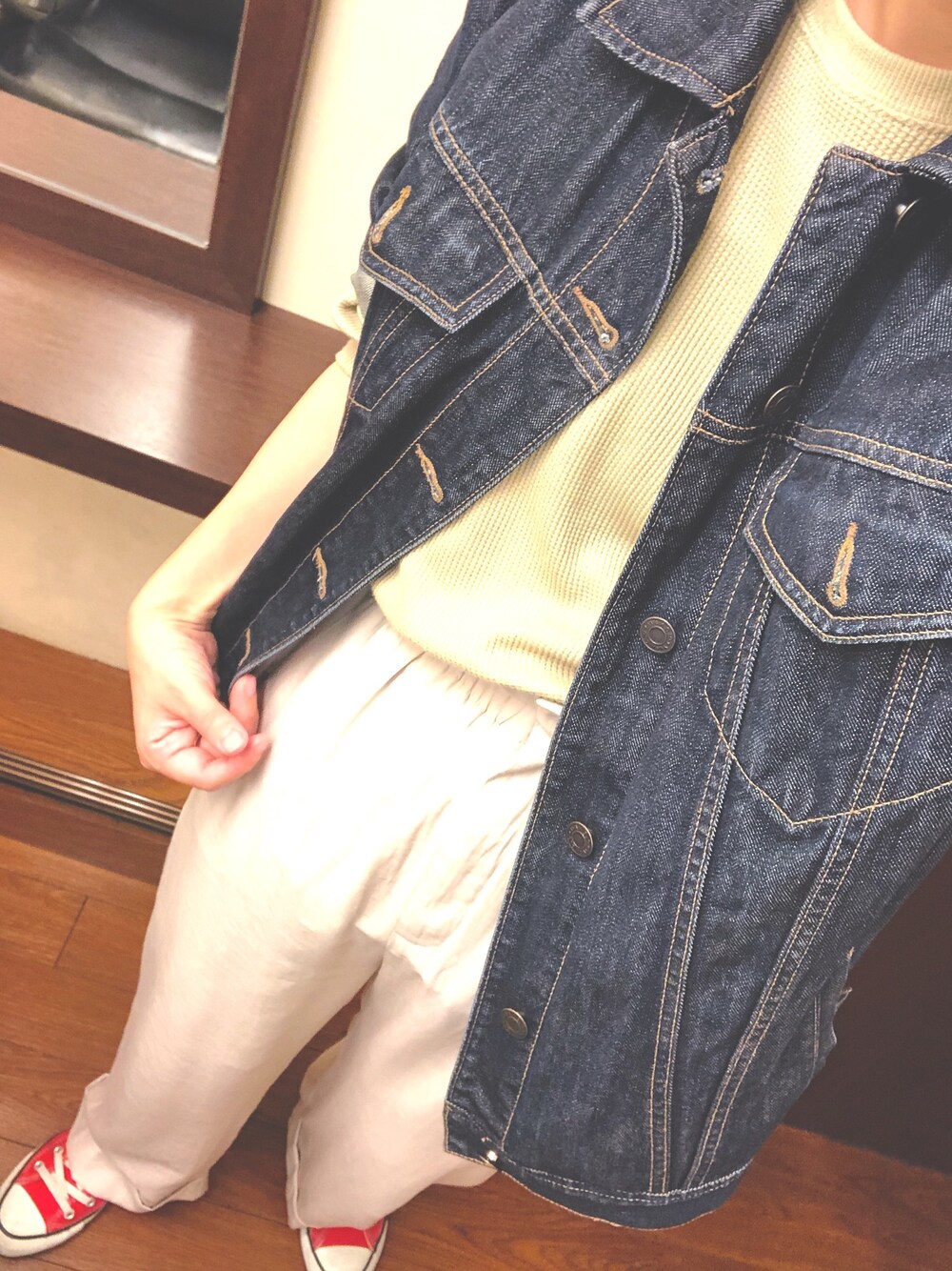 「select MOCAの2020 S/S サーマル肩スナッププルオーバー/ワッフルコットンブレンドボタンデザインサイドスリットカットソー（Tシャツ/カットソー、グリーン系）」を使った、nico☺︎さん（レディース・158cm）の春コーディネートの1枚目の写真