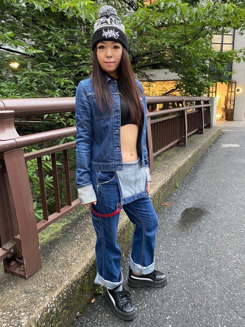 「パンツスタイル、デニムコーデ、vintage、PANIC、panic39、street、streetstyle、ストリート、ストリートMIX」｜「panicのアイテム（ニットキャップ/ビーニー、ブラック系）」を使った、WODDYFUNKさん（レディース・154cm）の夏コーディネートの1枚目の写真