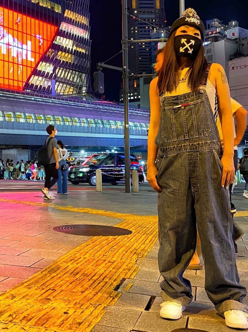 「ストリート、street、streetstyle、HIPHOP、ヒップホップ、off white、OFF-WHITE、Virgilabloh」｜「panic39のアイテム（ニットキャップ/ビーニー、ブラック系）」を使った、WODDYFUNKさん（レディース・155cm）の夏コーディネートの1枚目の写真