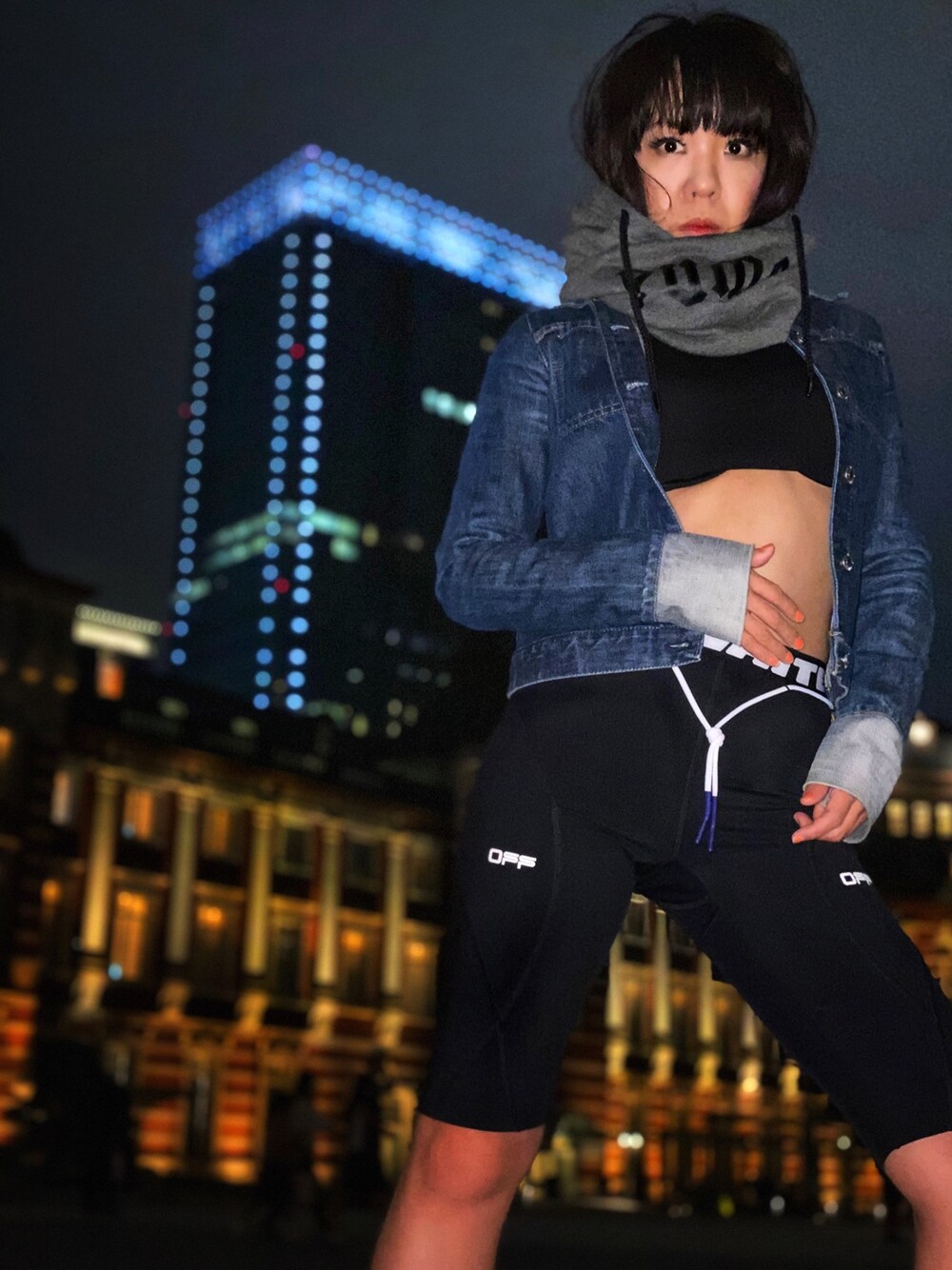 「ラブアンドピース2020、ロンT、Gジャン、デニム、ビンテージ、vintage、ストリート、street、streetstyle」｜「FENTY PUMA by Rihannaのアイテム（パーカー、グレー系）」を使った、WODDYFUNKさん（レディース・155cm）の秋コーディネートの1枚目の写真