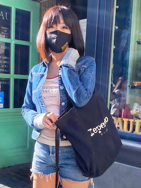 「Saint Laurent（サンローラン）のアイテム（パンツ）」を使った、WODDYFUNKさん（レディース・155cm）の春コーディネート