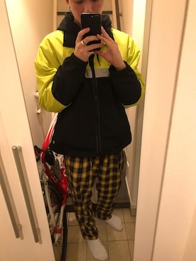「Dickies（ディッキーズ）のアイテム（ナイロンジャケット）」を使った、maccoiさん（メンズ・175cm）の春コーディネート