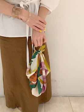 「A part by（アパートバイ）のR/Lセミフレアロングスカート 830726（スカート）」を使った、yato-miさん（レディース・158cm）の春コーディネート